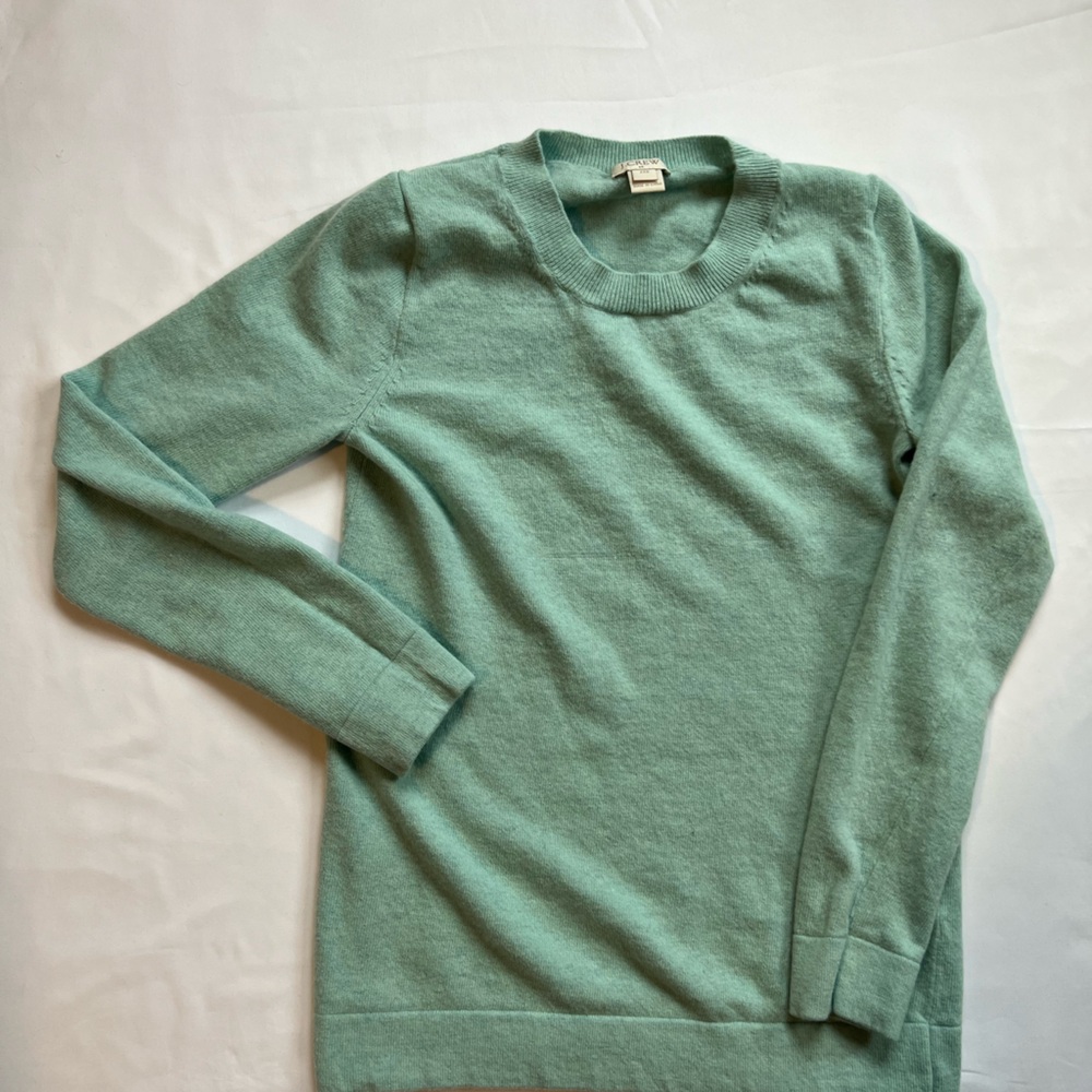 Crewneck sweater